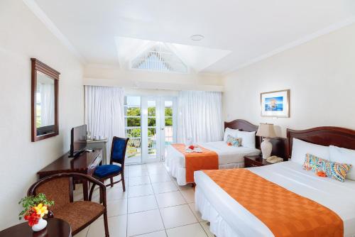 bay gardens marina haven