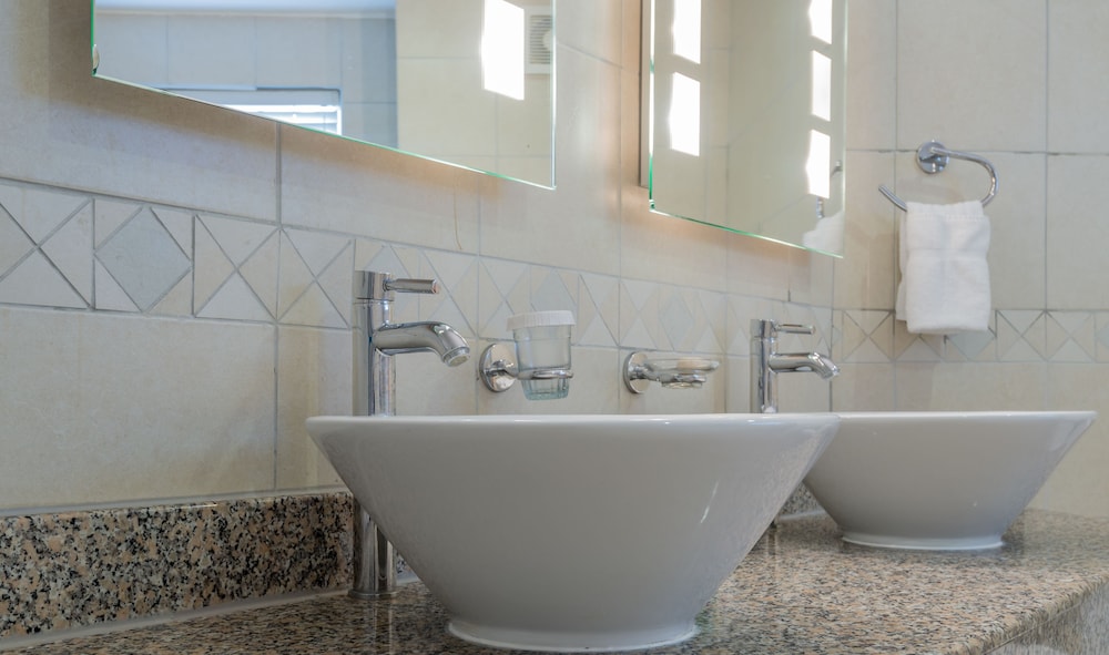 bay gardens marina haven