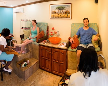 bay gardens marina haven