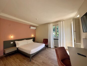 la ninfa hotel
