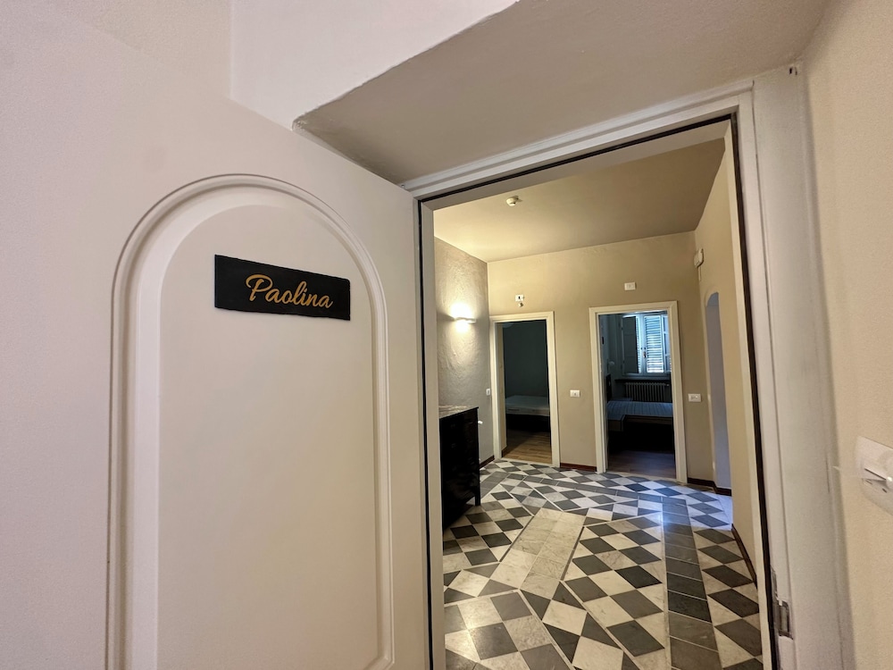 la ninfa hotel