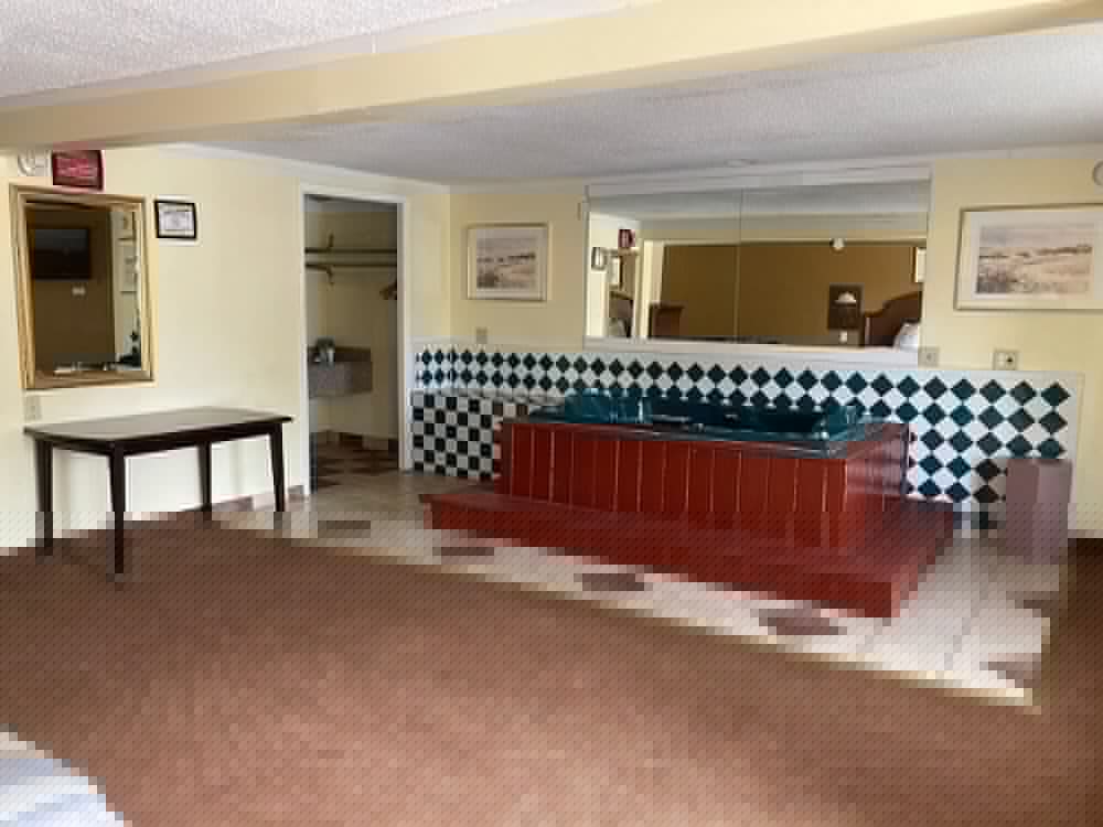 rodeway inn and suites