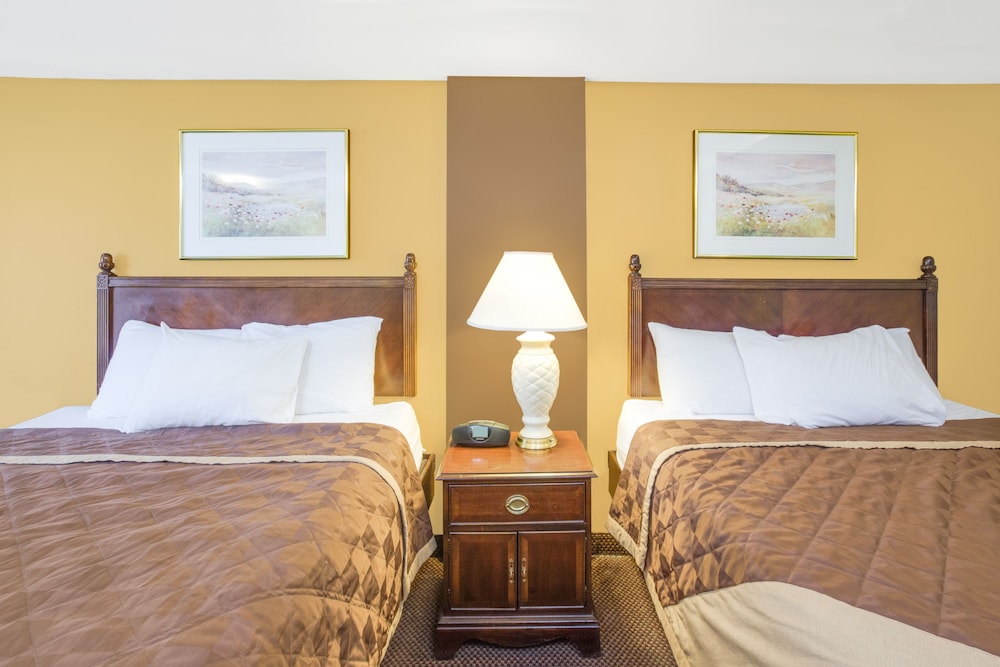 rodeway inn and suites