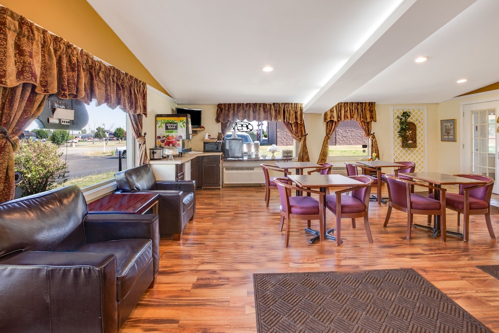 rodeway inn and suites
