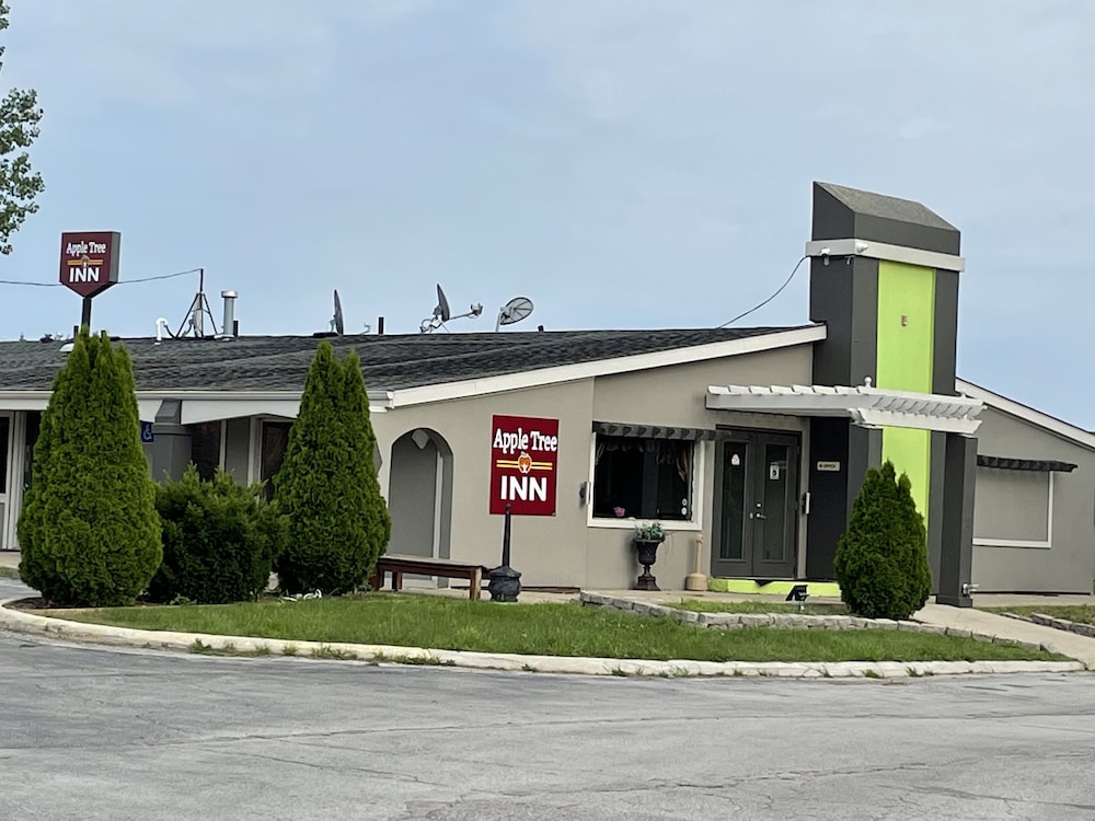 rodeway inn and suites