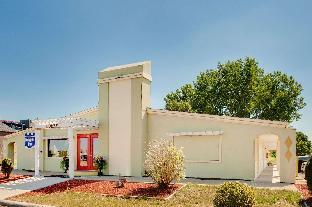 rodeway inn and suites