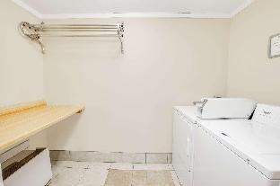 rodeway inn and suites