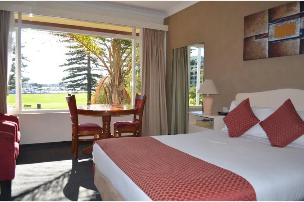 econo lodge dockside glenelg