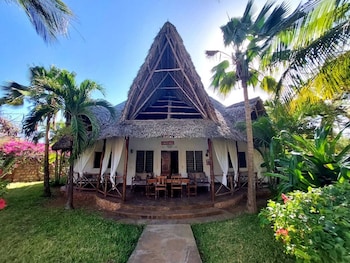 marine holiday house bed and breakfast