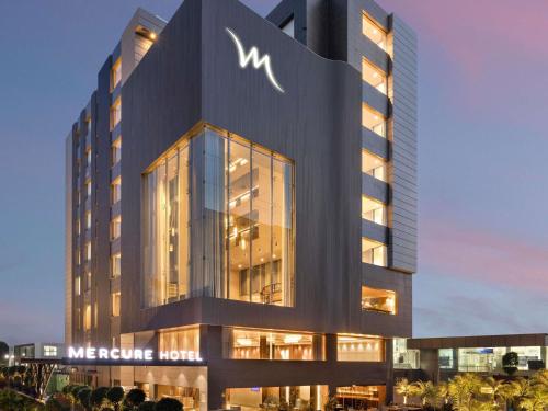 mercure chandigarh tribune chowk