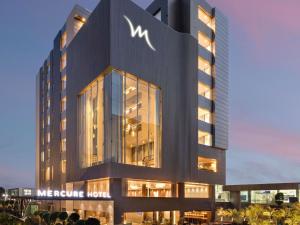 mercure chandigarh tribune chowk