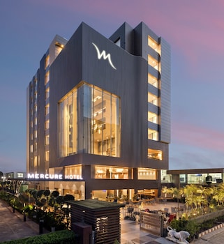 mercure chandigarh tribune chowk