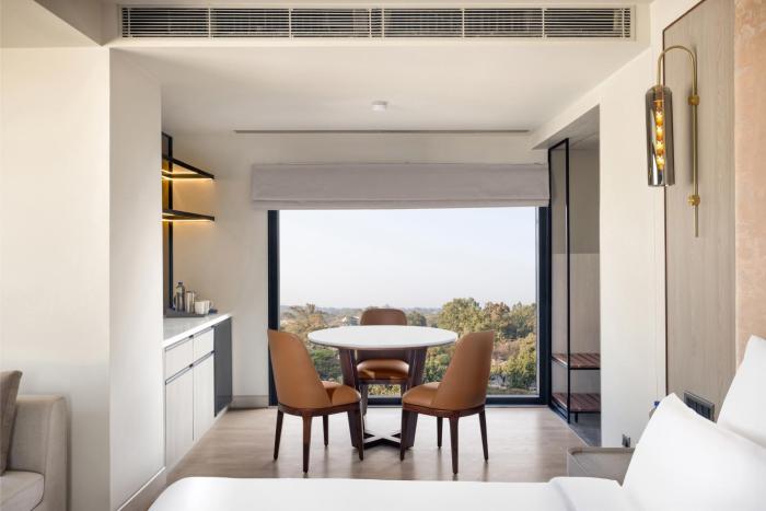 mercure chandigarh tribune chowk