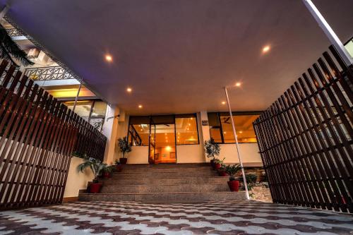 hotel 360 country club