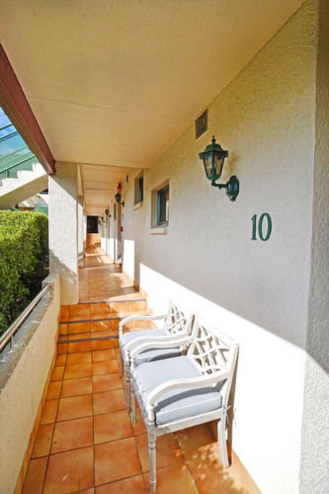 ashwood manor motor lodge