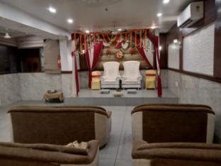 hotel bhabha