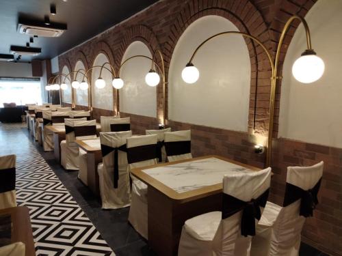 hotel bhabha