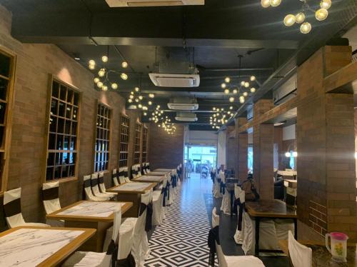 hotel bhabha