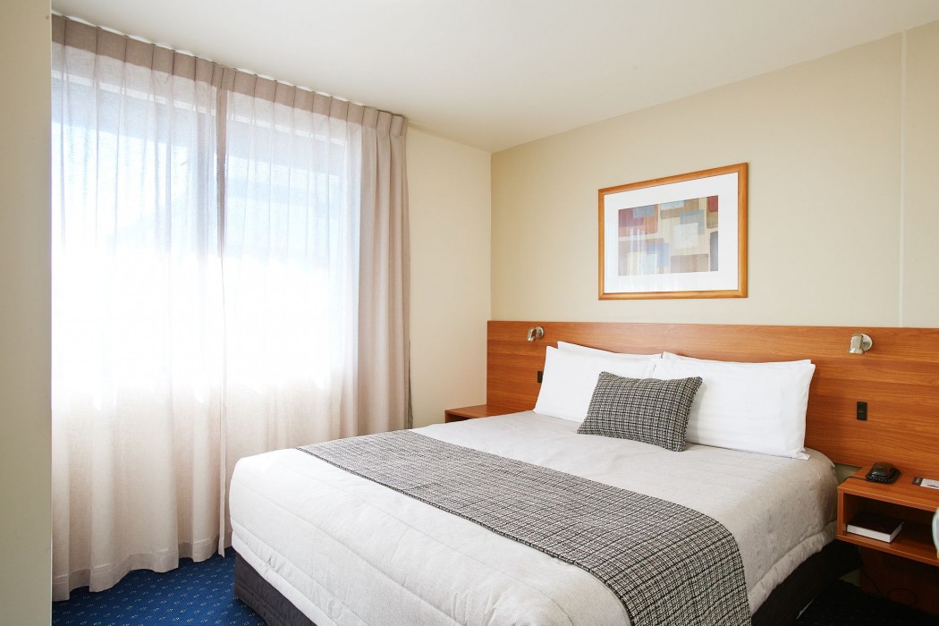 ventura inn and suites hamilton