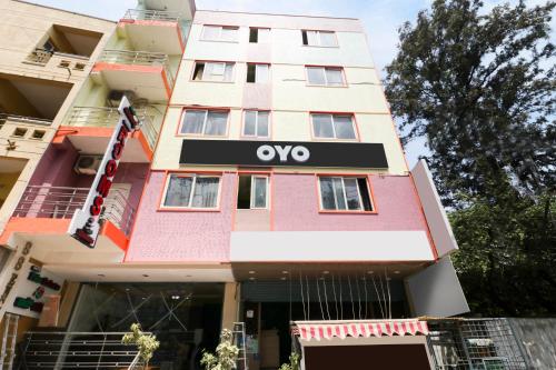 Super Collection O Tiara Near Christ University,,3 star