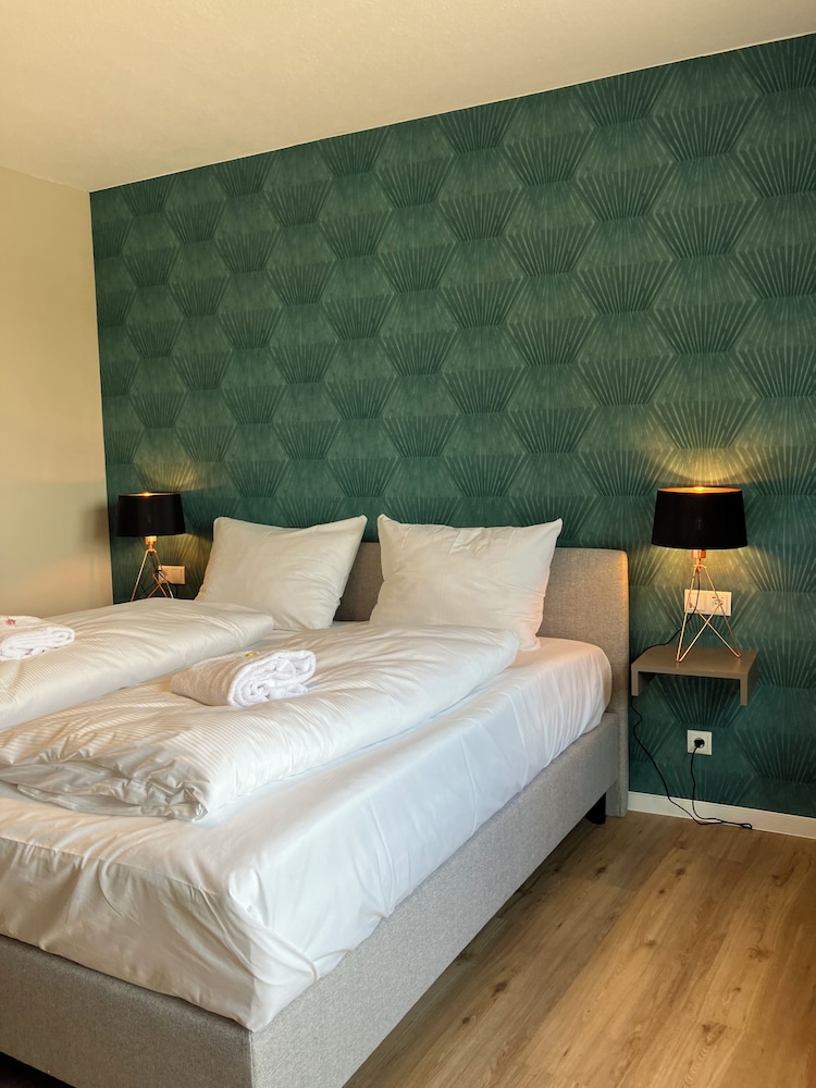 amelie no 3 hotel and appartements