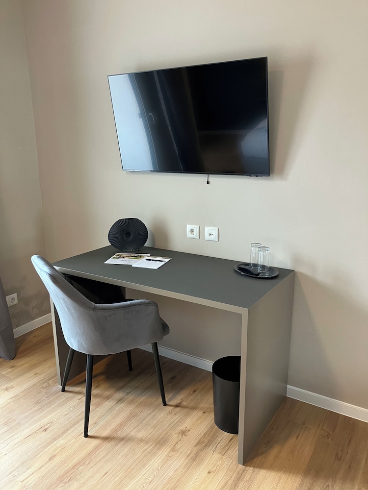 amelie no 3 hotel and appartements