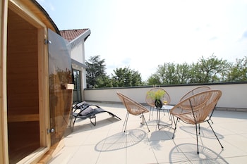 amelie no 3 hotel and appartements