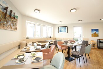 amelie no 3 hotel and appartements