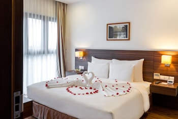 authentic hanoi boutique hotel