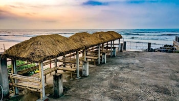 resort garden retreat