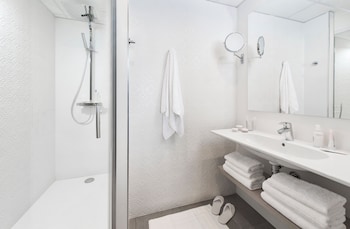 hotel valdys thalasso and spa la baie