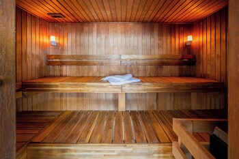 hotel valdys thalasso and spa la baie