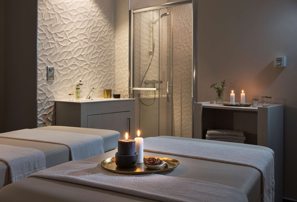 hotel valdys thalasso and spa la baie