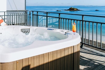 hotel valdys thalasso and spa la baie