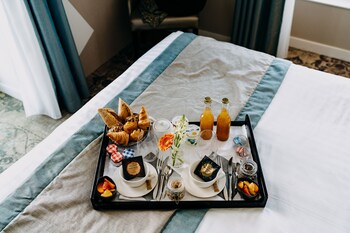 hotel valdys thalasso and spa la baie