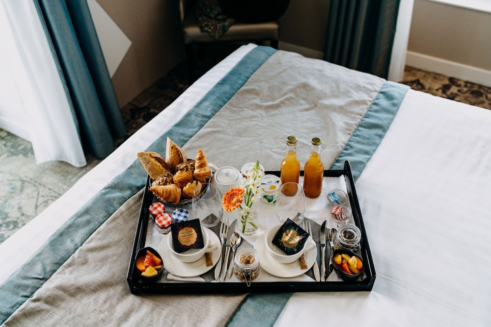 hotel valdys thalasso and spa la baie