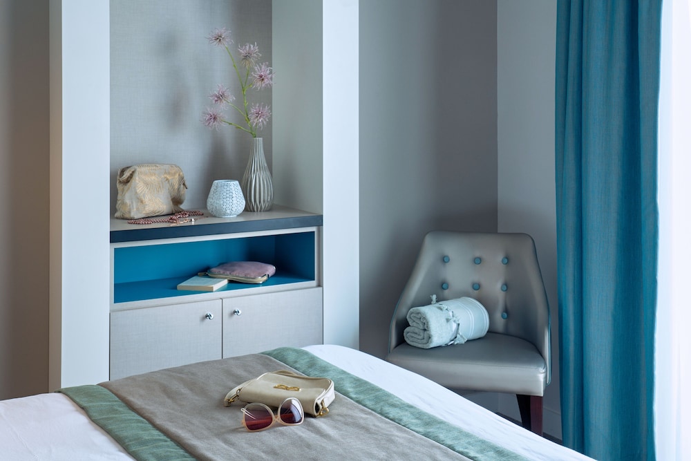 hotel valdys thalasso and spa la baie