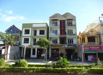 paradise hotel