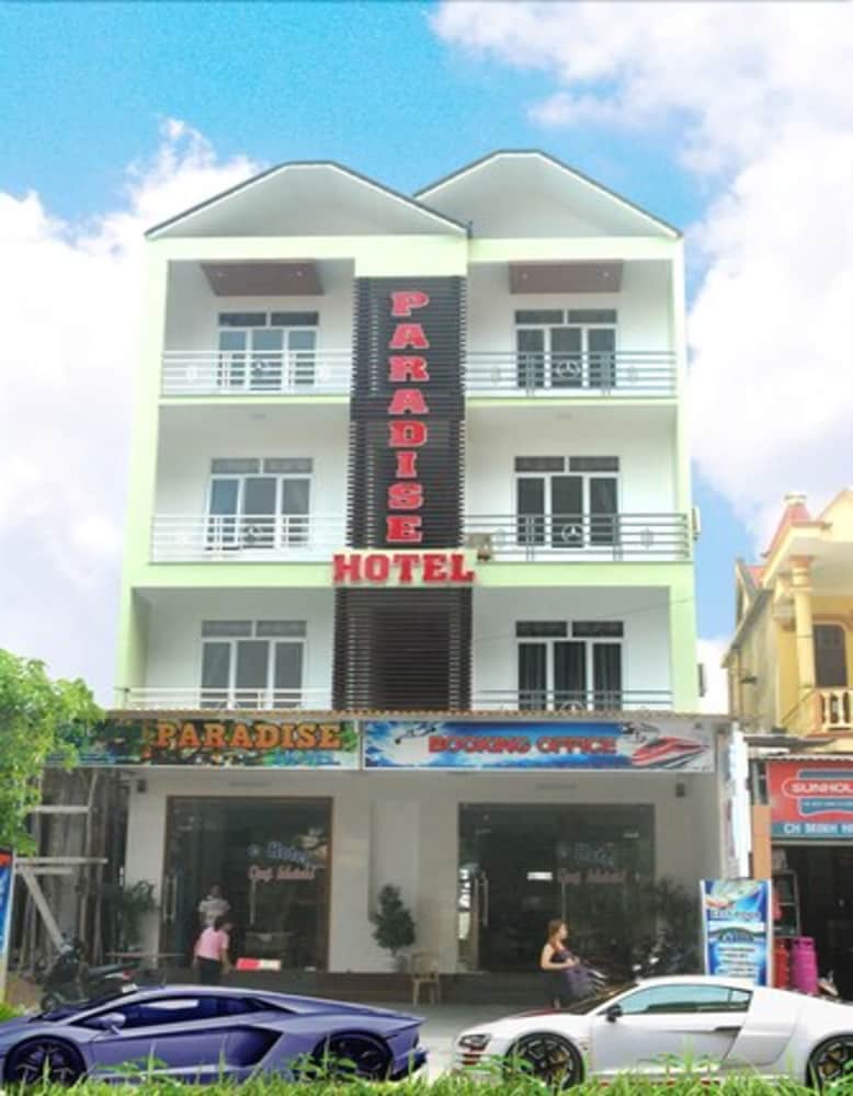 paradise hotel