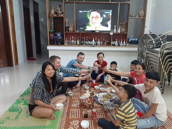 paradise hotel