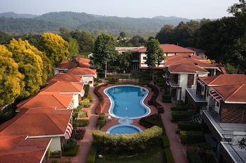 country inn tarika riverside resort