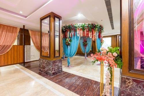 hotel lotus paradise