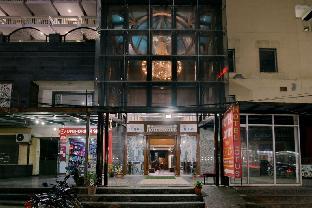 hotel lotus paradise