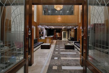 hotel lotus paradise