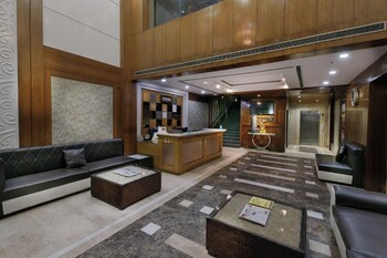 hotel lotus paradise