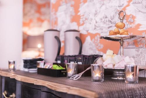 r kipling hotel by happyculture