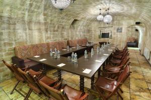 r kipling hotel by happyculture