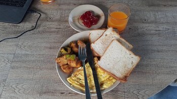 bardia jungle cottage