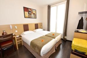source hotel