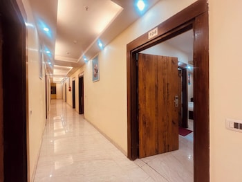 hotel lagoona and banquet hall